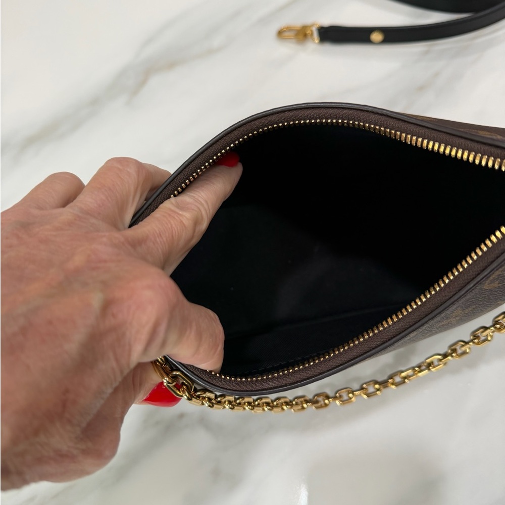 Louis Vuitton Boulogne Monogram Shoulder Bag w/Chain and Adjustable Black Strap - Picture 7 of 16